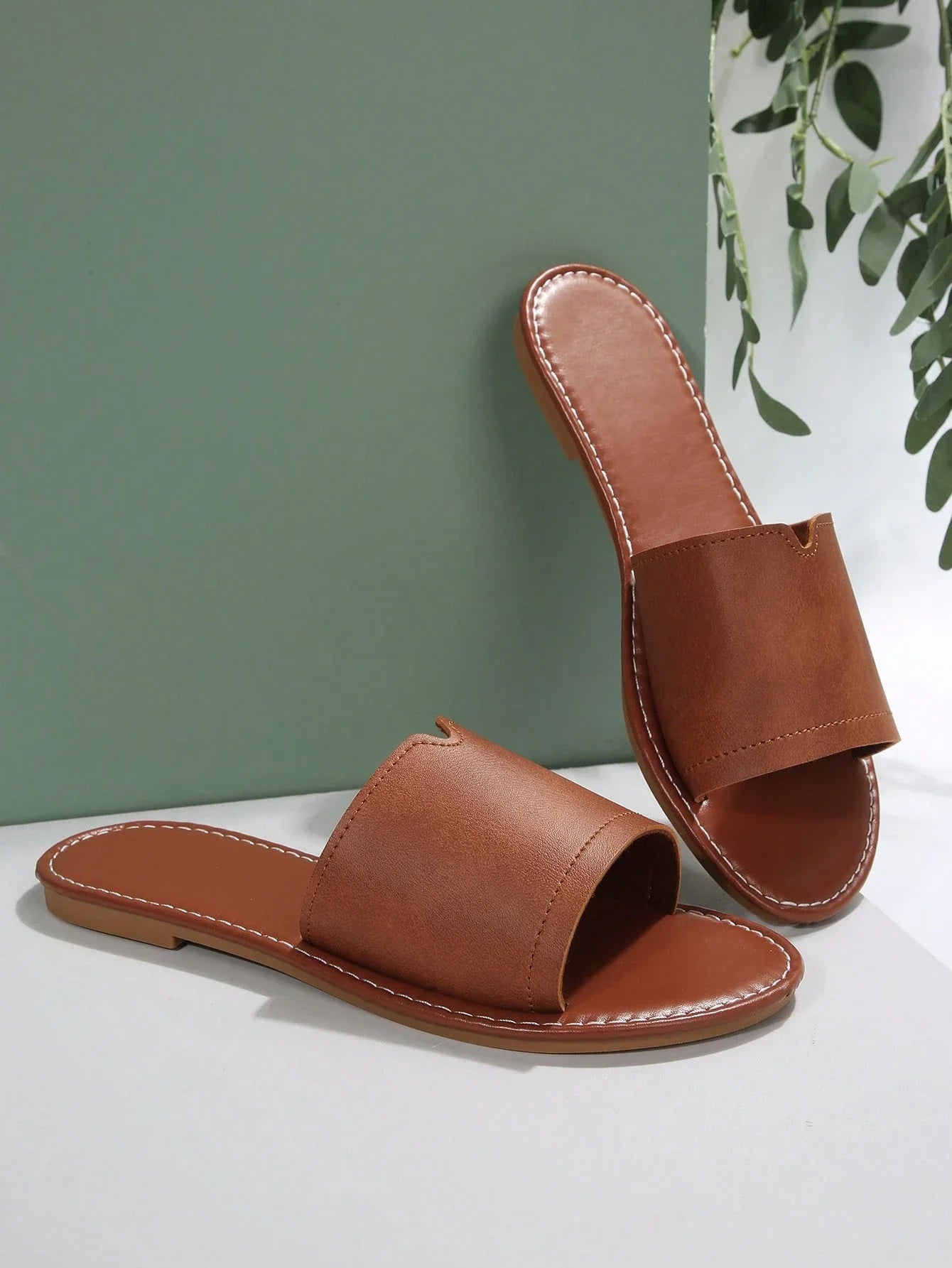 Women's Casual Flat Slippers Outdoor Beach Sandals